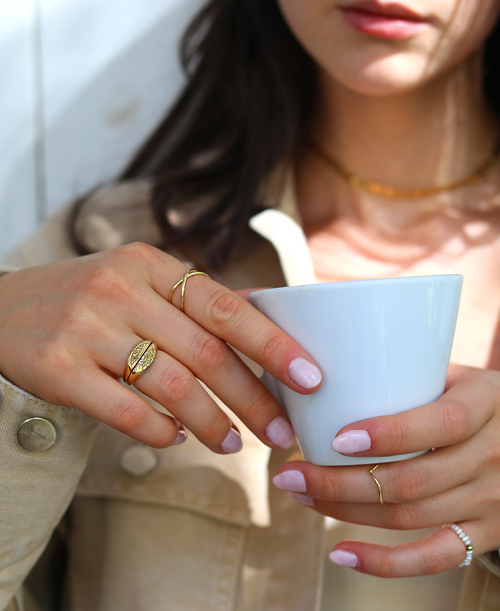 Tied Ring, Tragebild